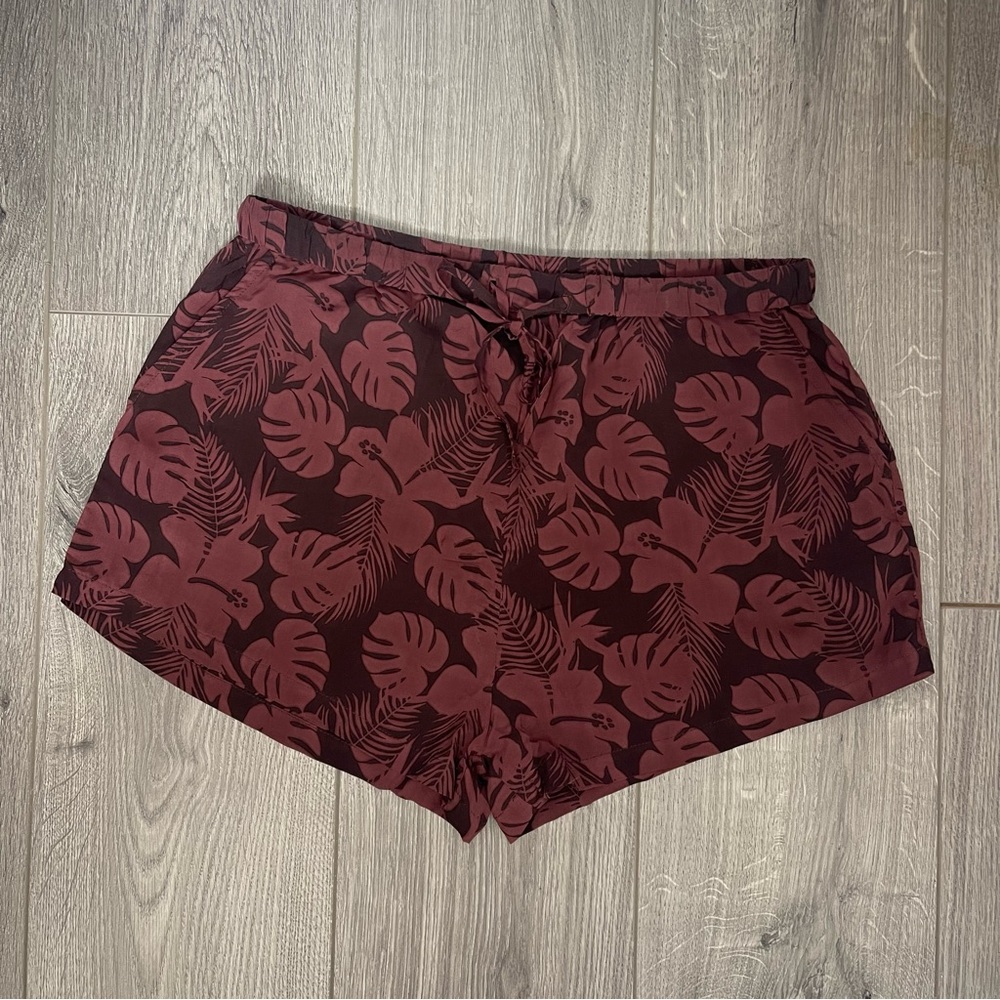 MAI Ava Shorts Jungle Print Size Small